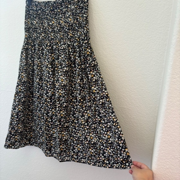 Rails Selena dark floral skirt NWT Size Small - Picture 4 of 8